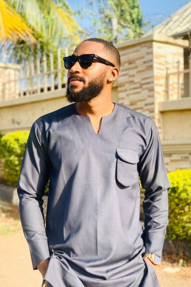 2max's fit featuring Zara, Ray-Ban