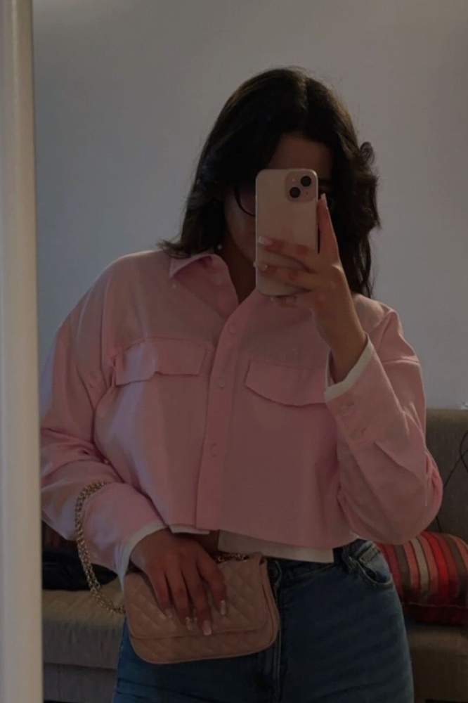 Izabelamnc's fit featuring Zara, Guess