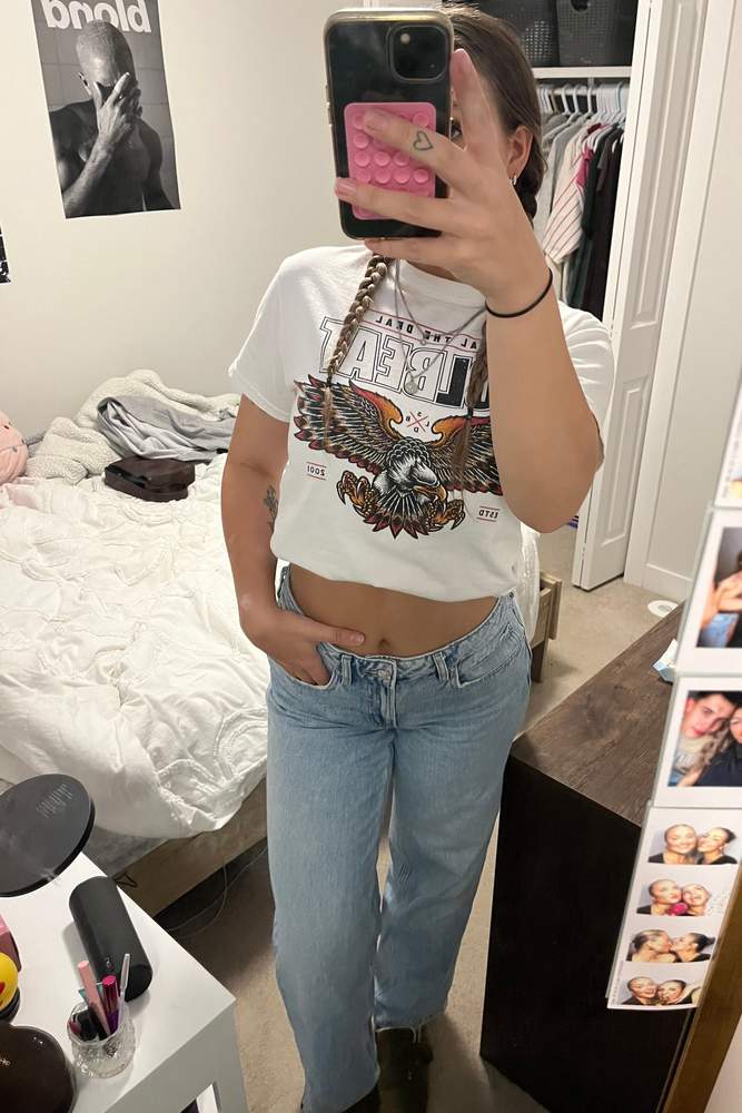 Shaebae's fit featuring Garage, Birkenstock | basic, cute, casual, comfy, trendy, jeans