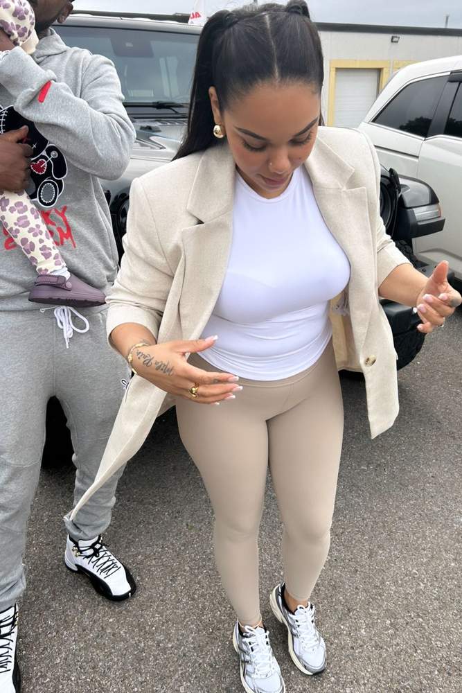 Always86's fit featuring Gucci, Asics