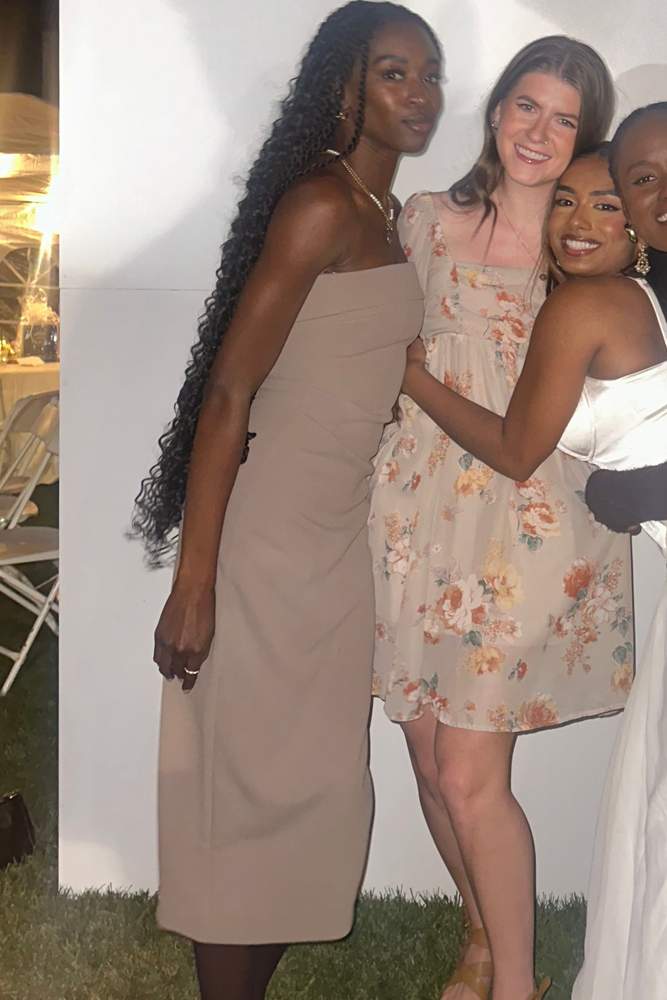 Tayetta's fit featuring Aritzia