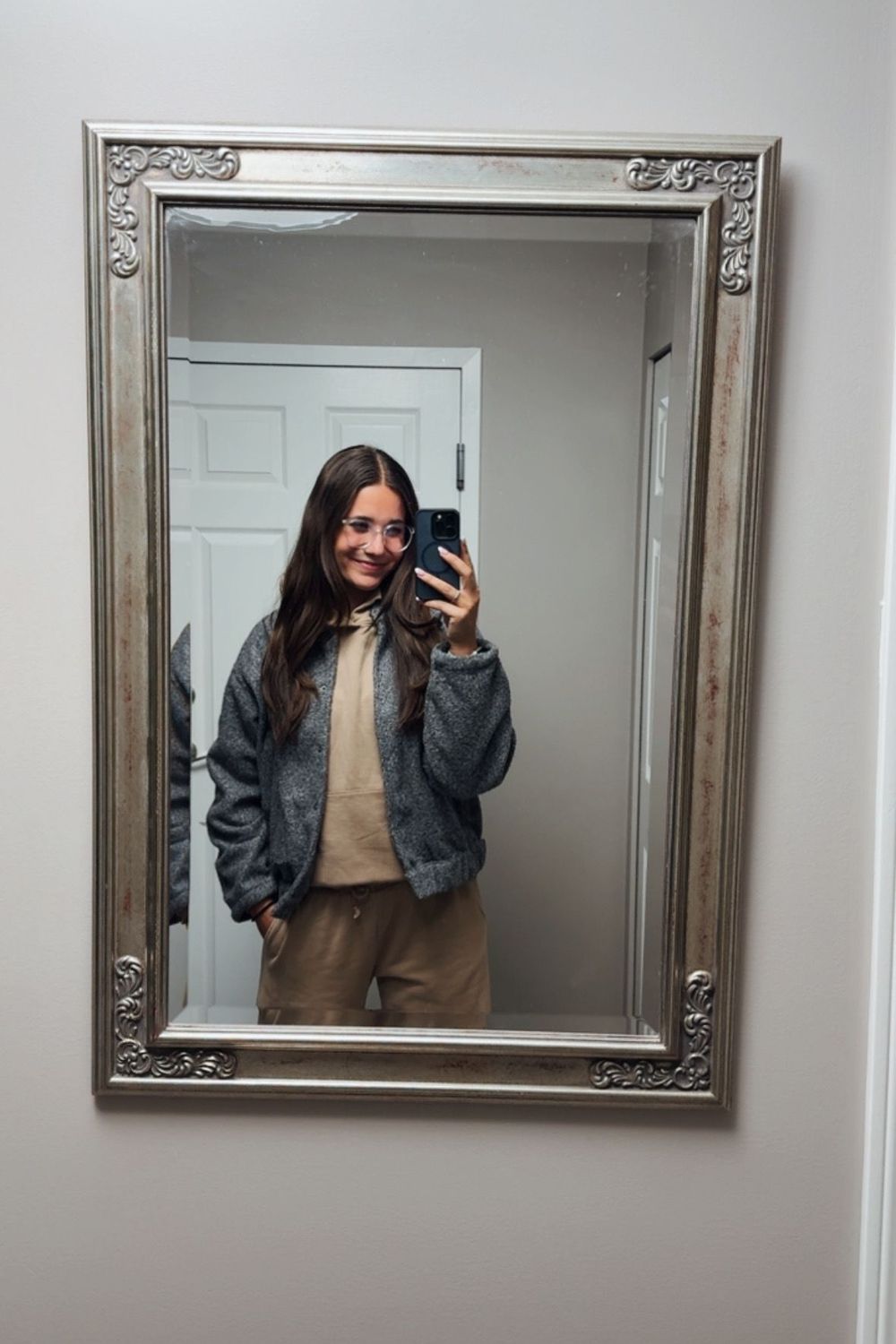 Jessss15's post featuring Aritzia, Amazon Basics. Feeling 