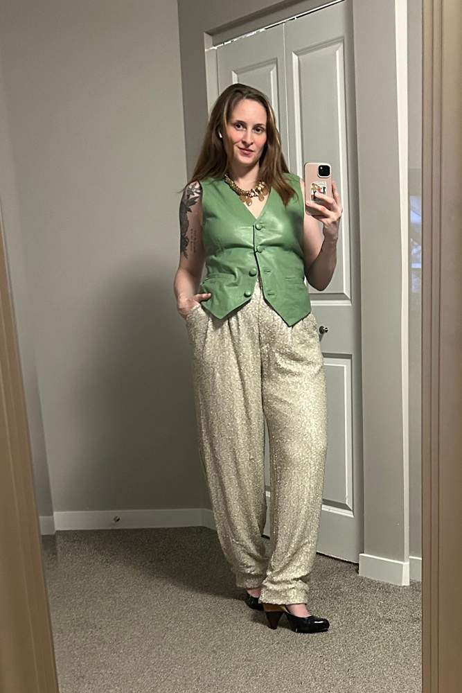 DaniTrics's fit featuring H&M, Danier, Steve Madden