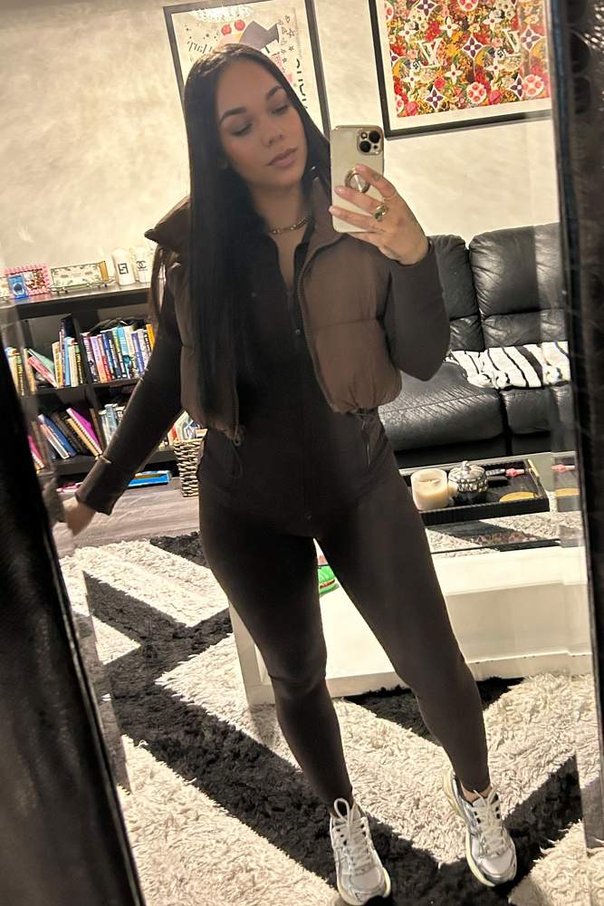 Always86's fit featuring Aritzia