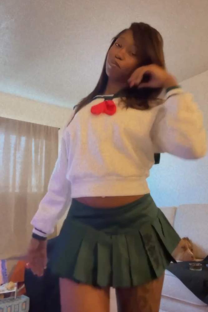 Yolamonae's fit featuring Dolls Kill