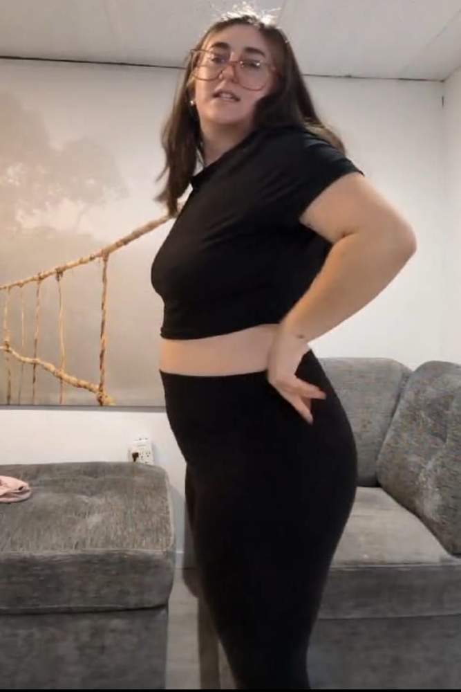 Crazychristinamarie's fit featuring SHEIN, Aerie | 6058c275a89de8060b148395, 608792b28296ac83a0251352, 608e0e4d32acb98ea46e05a3, 608e183f32acb98ea46e05be, 608f75cc7242cabb012a30f5, 608f71297242cabb012a30e7
