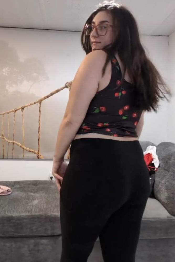Crazychristinamarie's fit featuring SHEIN, Aerie | 6058c275a89de8060b148395, 608792b28296ac83a0251351, 608792b28296ac83a0251352, 608e0e4d32acb98ea46e05a3, 608e183f32acb98ea46e05be, 608f71297242cabb012a30e7, 608f75cc7242cabb012a30f5, 608f75cc7242cabb012a30f6, 60a96591a927ba7d60aa4266, 60ac66ed21907d2896abc959