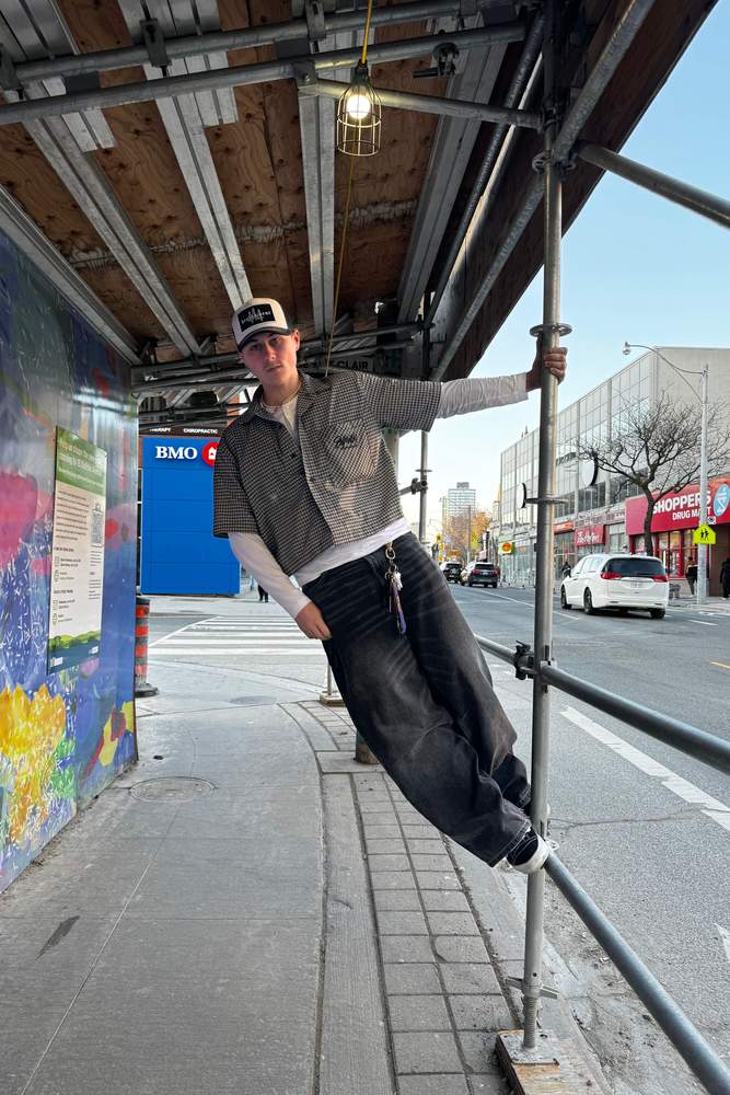 Guguscloset's fit featuring Bershka, Vans