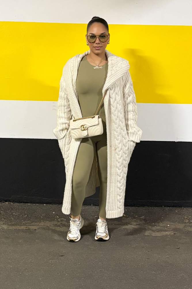Always86's fit featuring Asics, Aritzia
