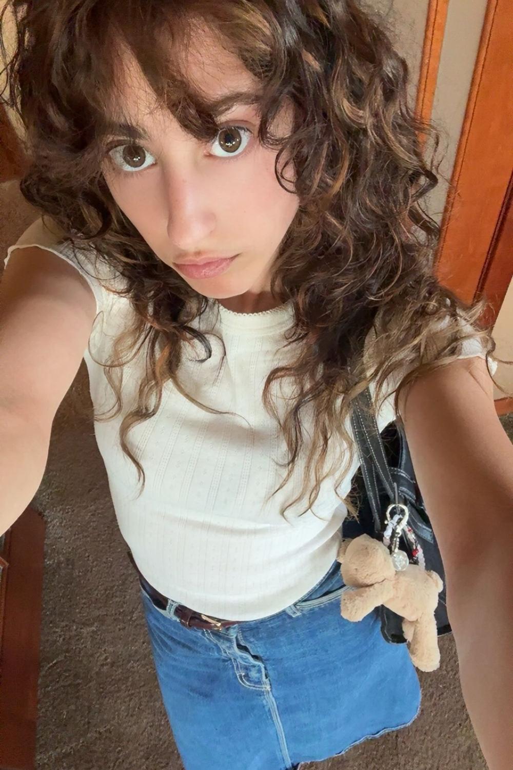 izziecot's post featuring Dr. Martens, H&M. Feeling comfortable, cute, feminine, ootd, relaxed, summer