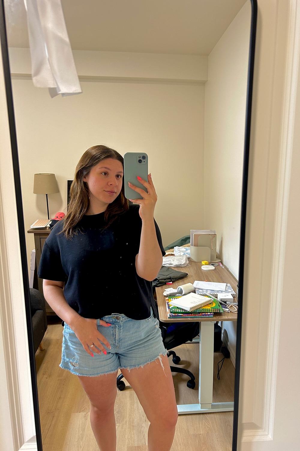 Post featuring Aerie Daydream Denim Short Women's Light Blue L
