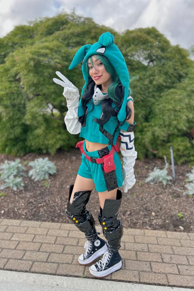 bayzieberryyy's fit featuring Amazon Basics, Converse