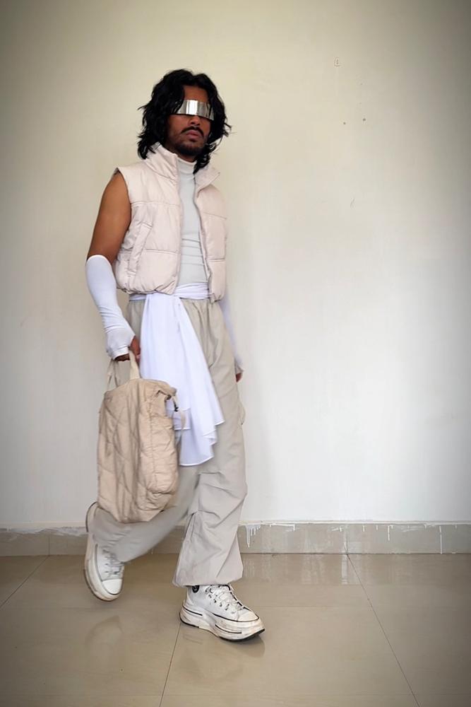 Barneyarc's fit featuring Bershka, ASOS, boohooMAN, Converse, SHEIN, Zara | 608f75cc7242cabb012a30f5, 66b5676b4ff3aa02fdde10b8, 65fa59a207cce8beab462455, 608f7b607242cabb012a3101, 6058c05ca89de8060b148389, 6058c275a89de8060b148395