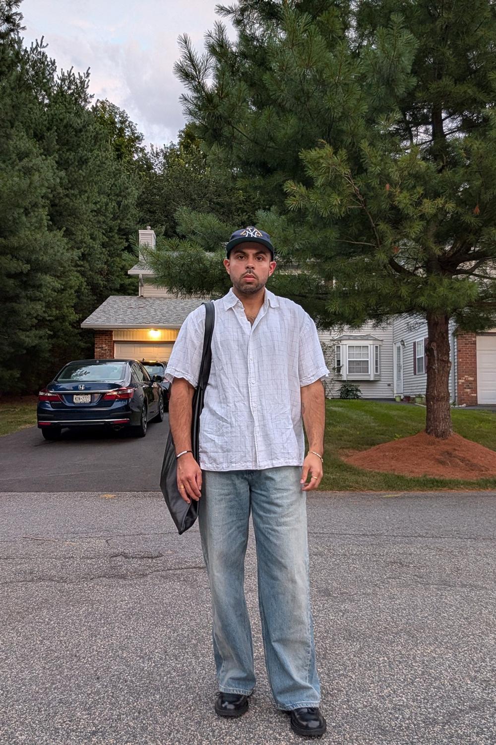 RichyRichyT's post featuring Banana Republic. Feeling streetwear, summer, relaxed, casual, ootd