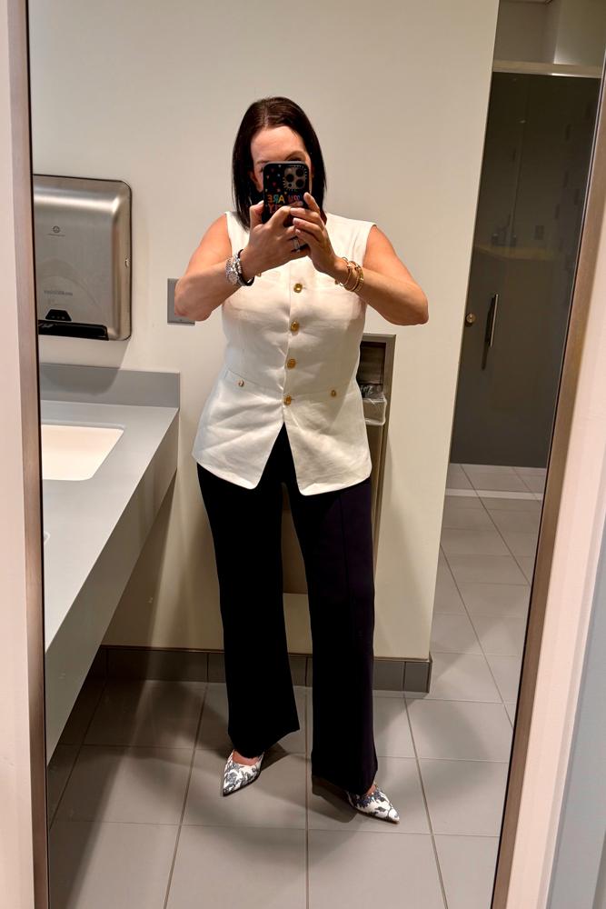 GAviv's fit featuring , ,  | 608f71297242cabb012a30e2, 608f75cc7242cabb012a30f6, 609845d5597ca1f6438835e9, 608f7b607242cabb012a3101, 6058c275a89de8060b148395