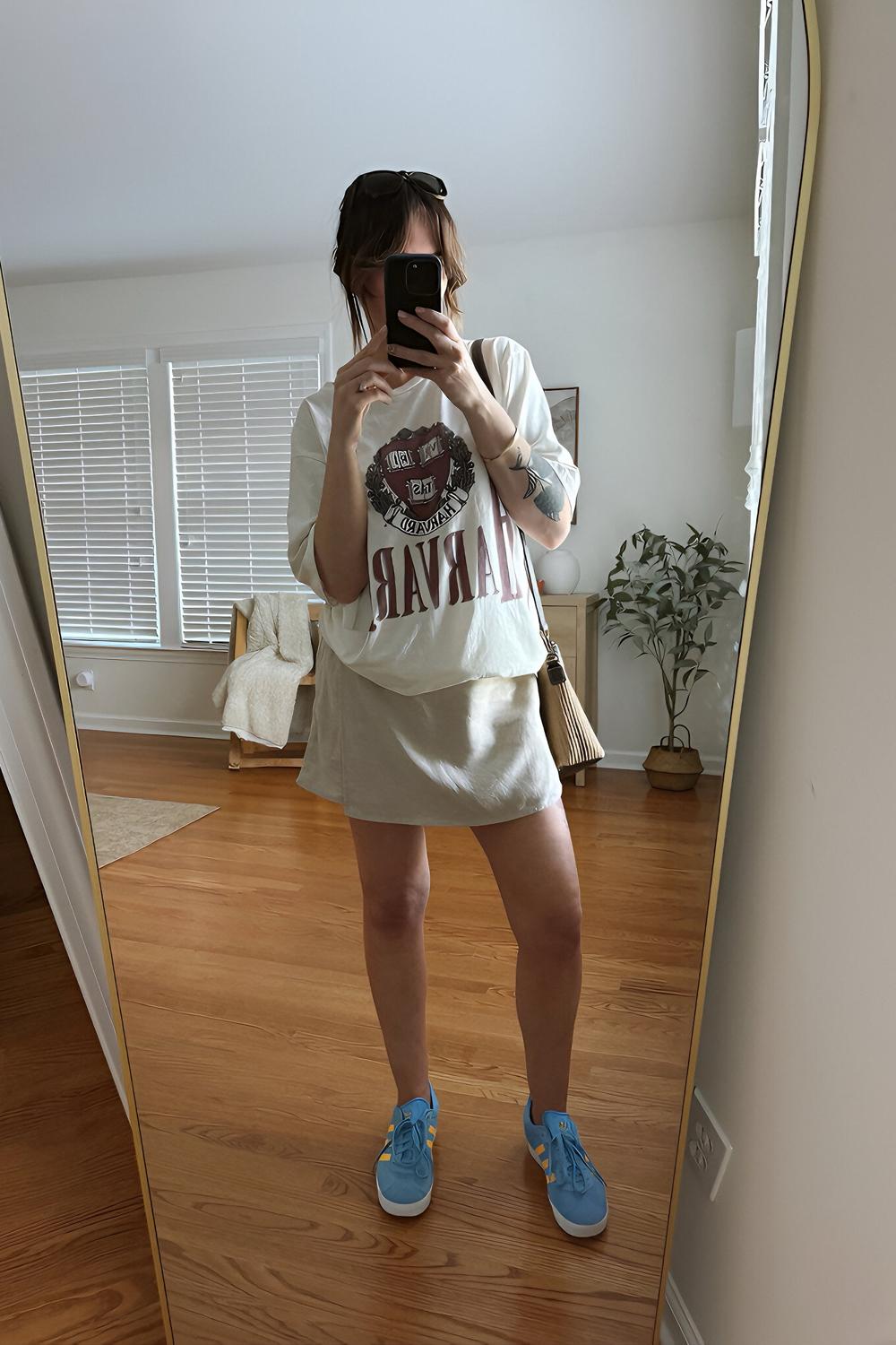 Post featuring High-Waisted Faux-Wrap Linen-Blend Mini Skort