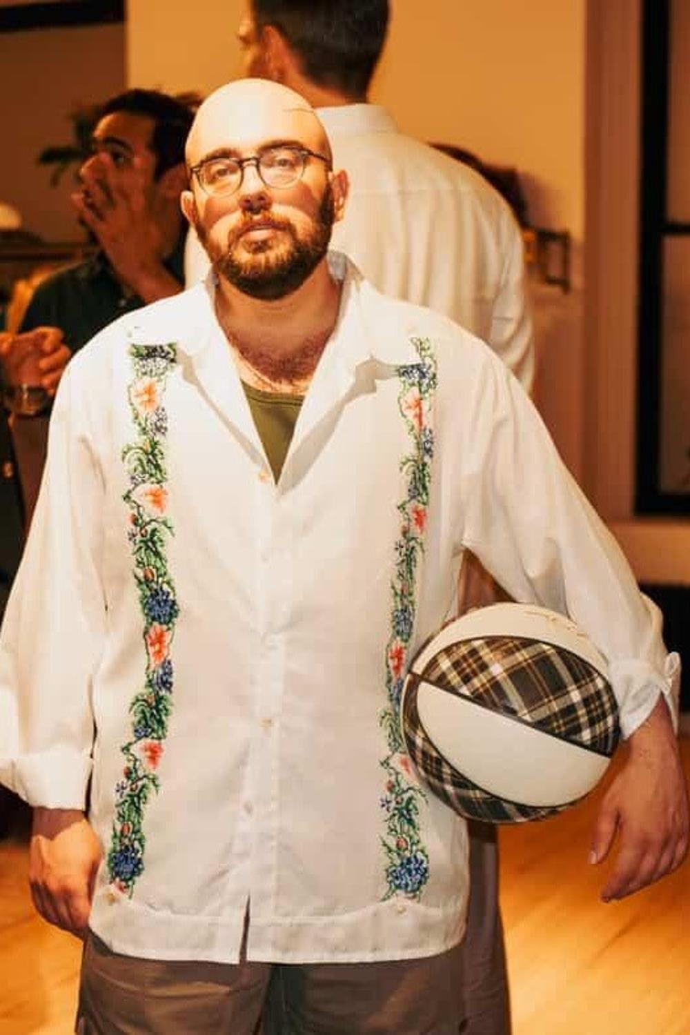 thesecondbutton's post featuring Oliver Peoples, Pompeii, Polo by Ralph Lauren, No brand , Les Deux, Octobre Editions. Feeling summer, streetwear, athletic, relaxed, cute, casual, trendy, ootd, party, active, comfortable