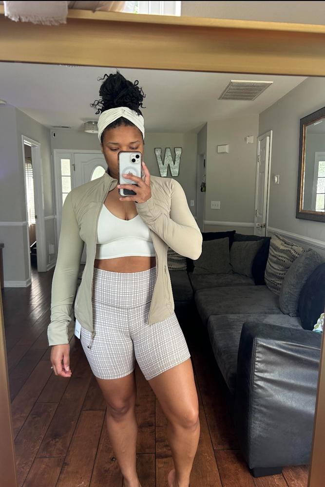 Triceyy's fit featuring Lululemon