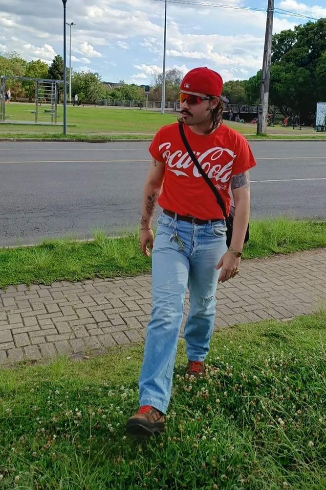 Lukepeder's fit featuring Coca-Cola, New Era, Oakley