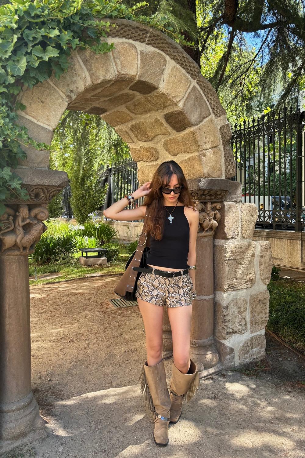 ariadnasg's post featuring Zara, Bershka. Feeling streetwear, summer, relaxed, cute, trendy, casual, chic, ootd, party, comfortable, feminine, active, spring