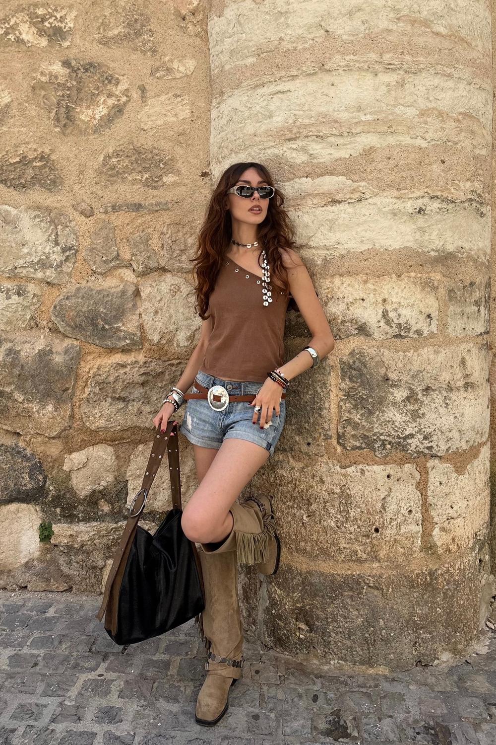 ariadnasg's post featuring stradivarius, Bershka, Zara, Vintage. Feeling summer, bohochic, boho, relaxed, streetwear, spring, trendy, casual, chic, ootd, party, comfortable, feminine, cute