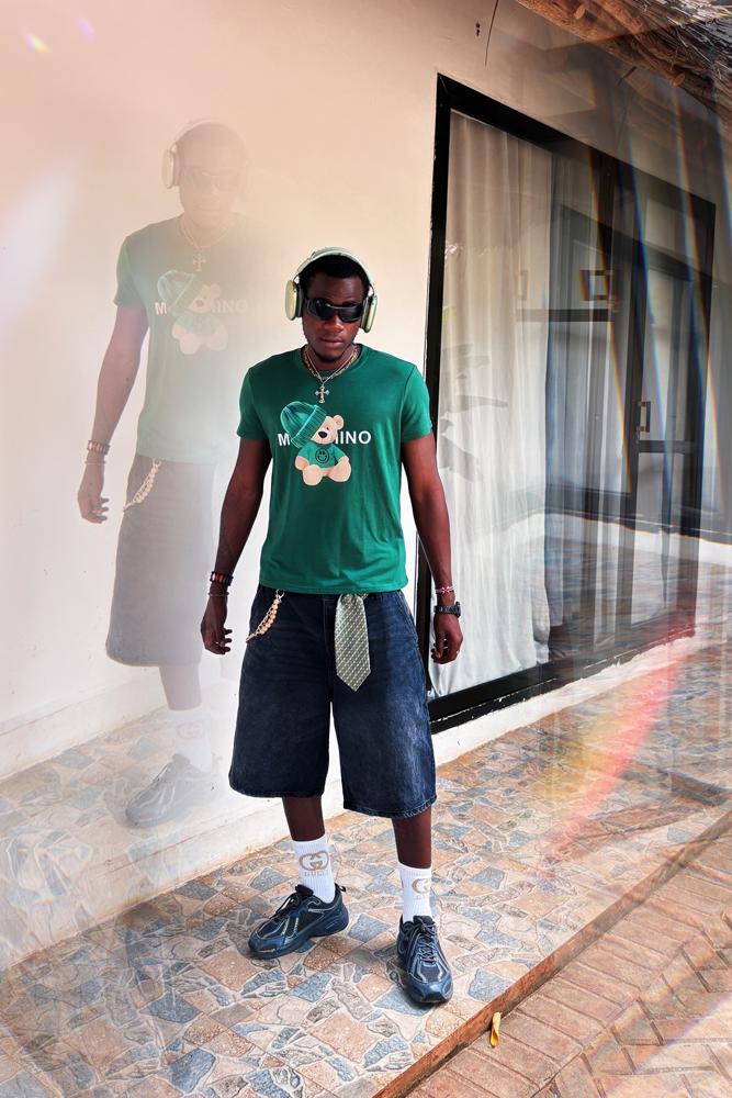 Gokumastory007's fit featuring Moschino, Zara, Balenciaga, New Balance | summer, streetwear, relaxed