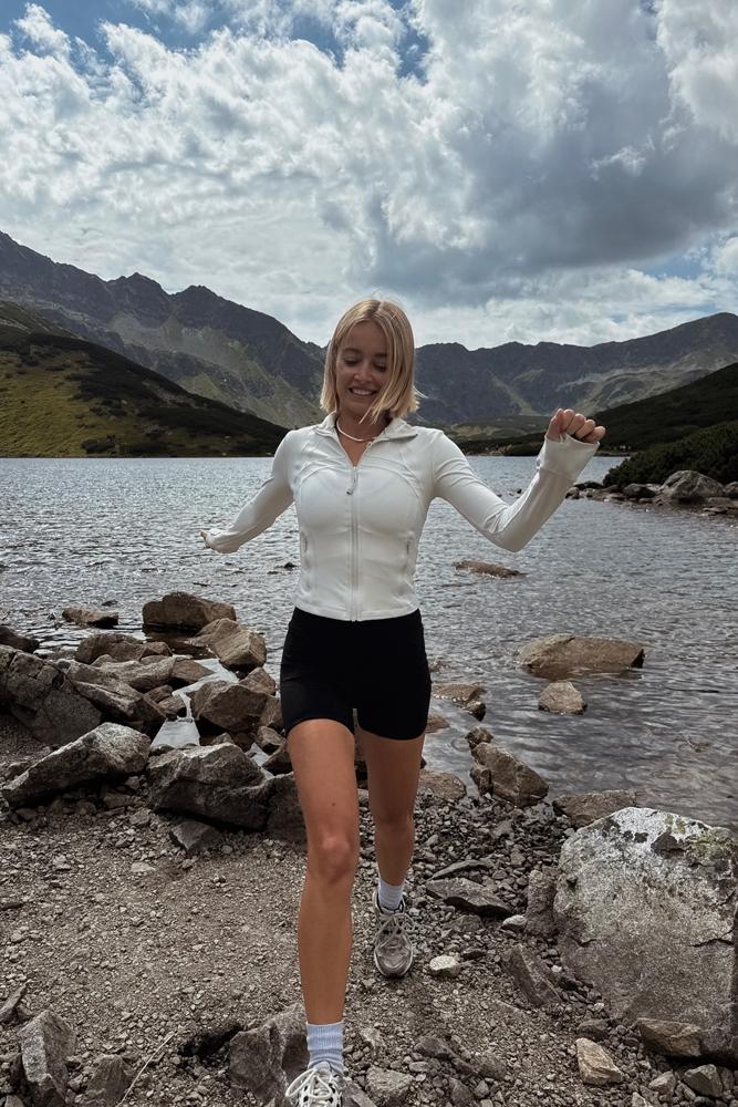 nataliakusiak's fit featuring 