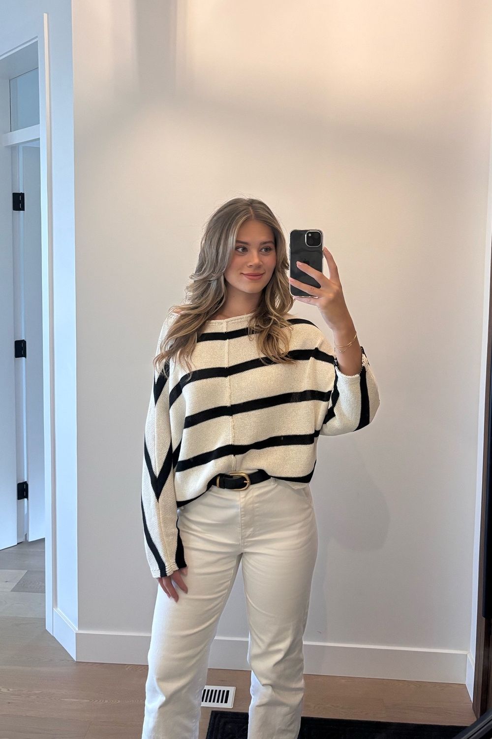livinwithkait's post featuring Zara, OAK AND FORT, Aritzia. Feeling streetwear, spring, businesscasual, casual, chic, preppy