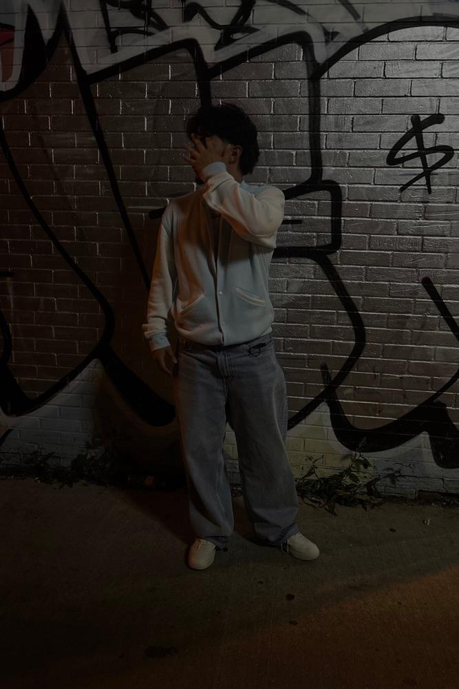 alemontiel's fit featuring H&M, Urban Outfitters, Reebok