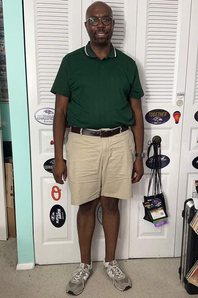 UrbanPrepsterNJ's fit featuring Old Navy, New Balance, Warby Parker