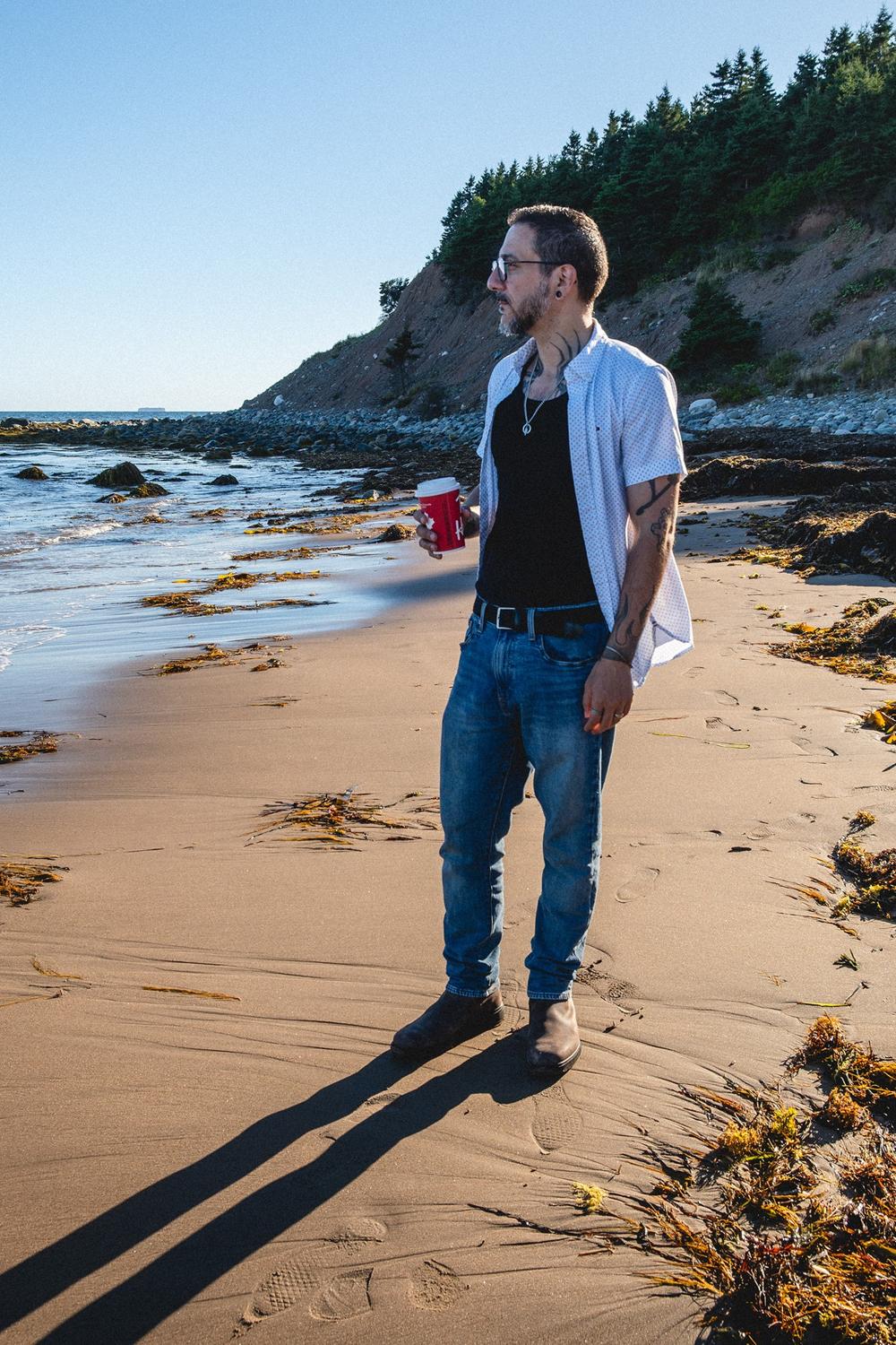 DaleFu's post featuring Levi's, Tommy Hilfiger, Blundstone, Simons. Feeling summer, beach, casual, ootd