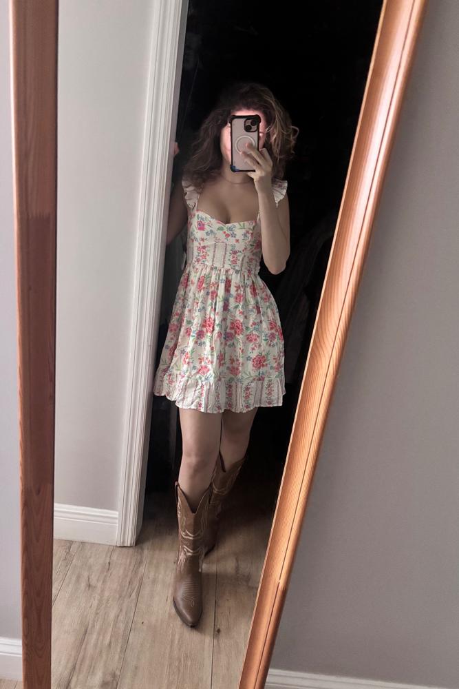 EuroSummer's fit featuring Altar'd State, Amazon Basics | [object Object]