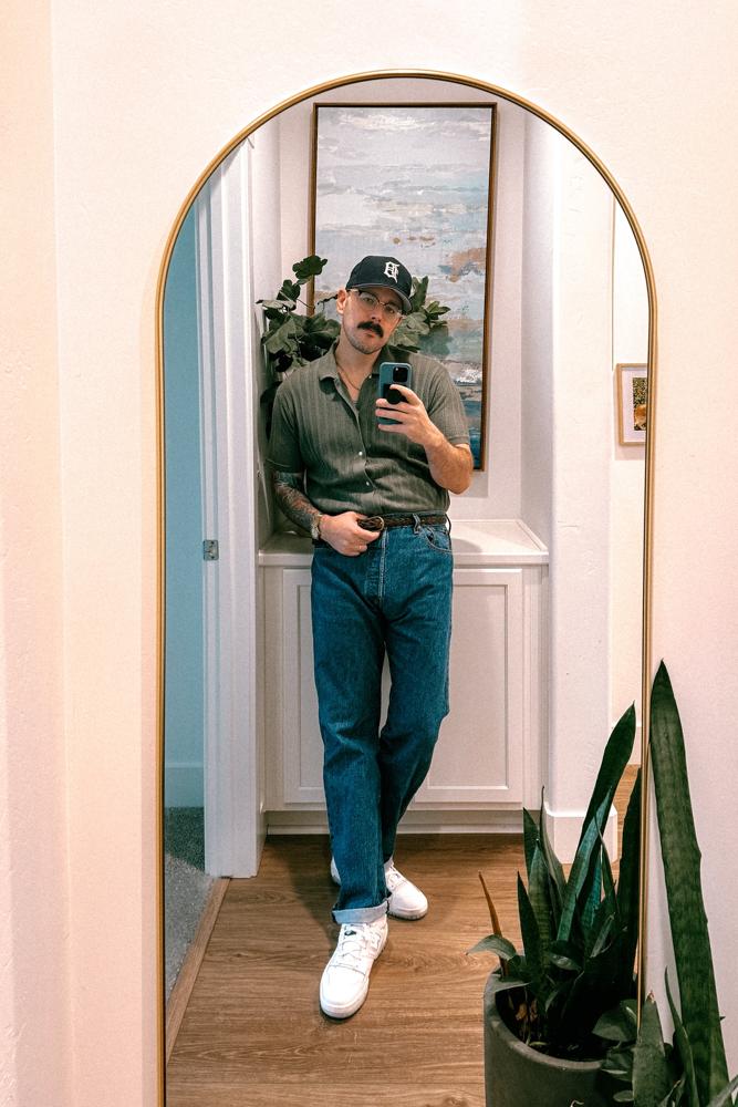 aardvark's fit featuring American Eagle, Levi's, New Balance