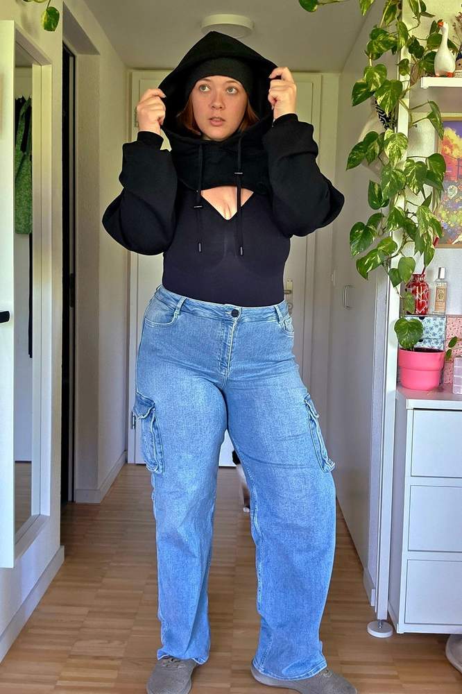 Rockmydna's fit featuring Fit Jeans, SKIMS, Vivaia, POPFLEX | cargo, relaxed, sporty, streetwear