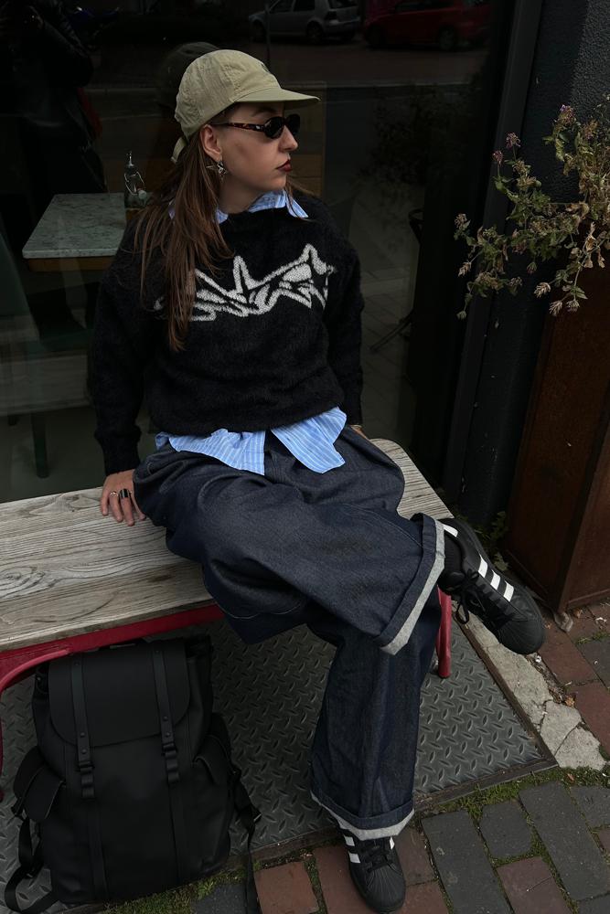 Wheereismyymind's fit featuring Cold Culture