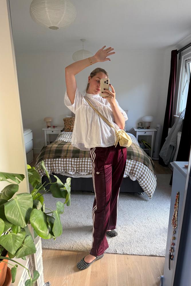 Beckyjenkins's fit featuring ASOS, Adidas, Rollie Nation, Olend Backpacks | cute, relaxed, streetwear