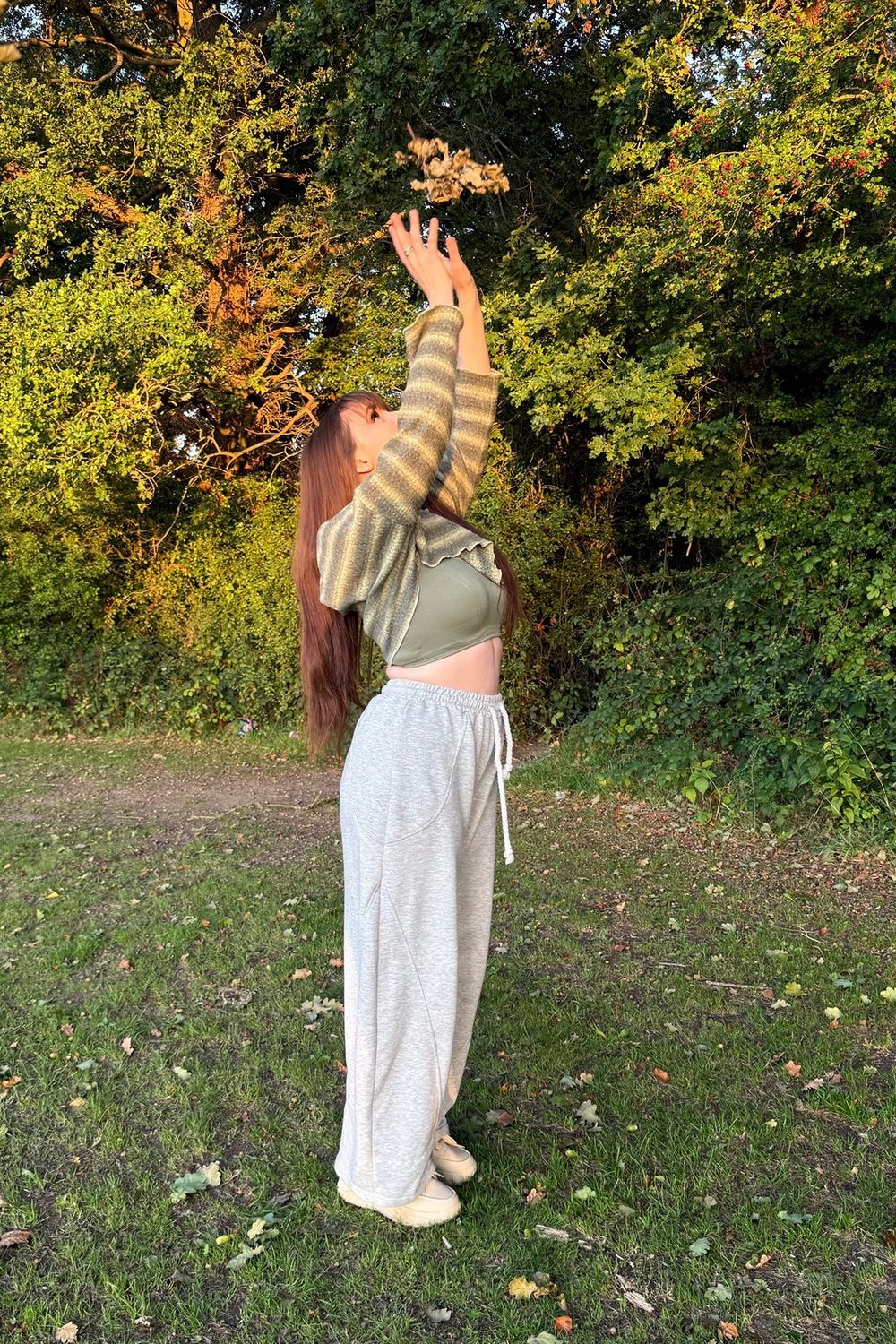 Post featuring SCULPTING STRETCH EMBLEM SPORTS BRA - KHAKI