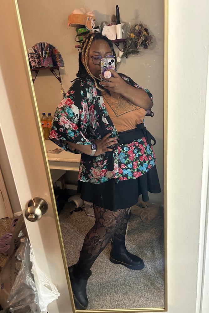 CocotheDreamer's fit featuring Dr. Martens, SHEIN, Hot Topic | [object Object], [object Object], [object Object], [object Object]