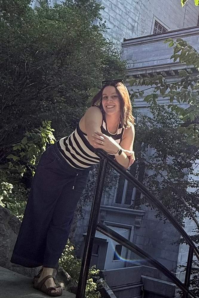 Adrenalaine's fit featuring Dynamite, Yoga Jeans
