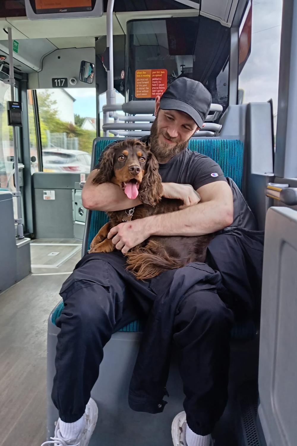 Post featuring Vintage 2000's Champion Spell Out Graphic T-Shirt - XL