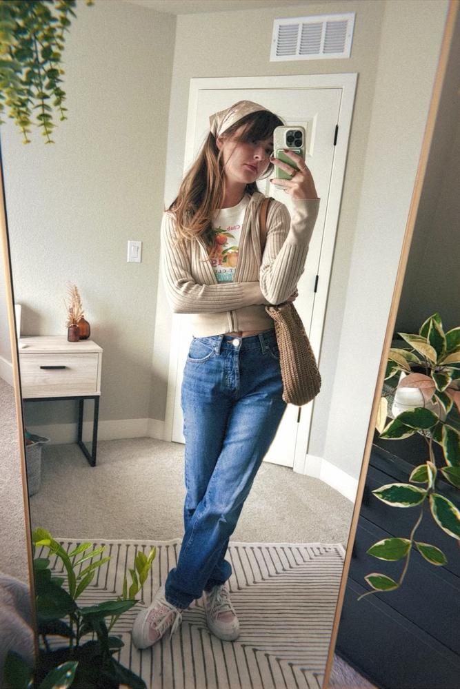 DenverDevotee's fit featuring RSQ, Tilly's, PAVOI, Amazon Basics, Apple, Salty Cali, Aerie, Adidas | streetwear, relaxed, comfortable