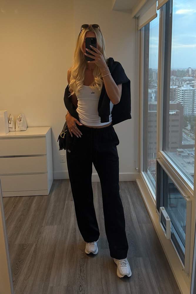 JocelynKoswin's fit featuring Alo Yoga, Prada, Nike