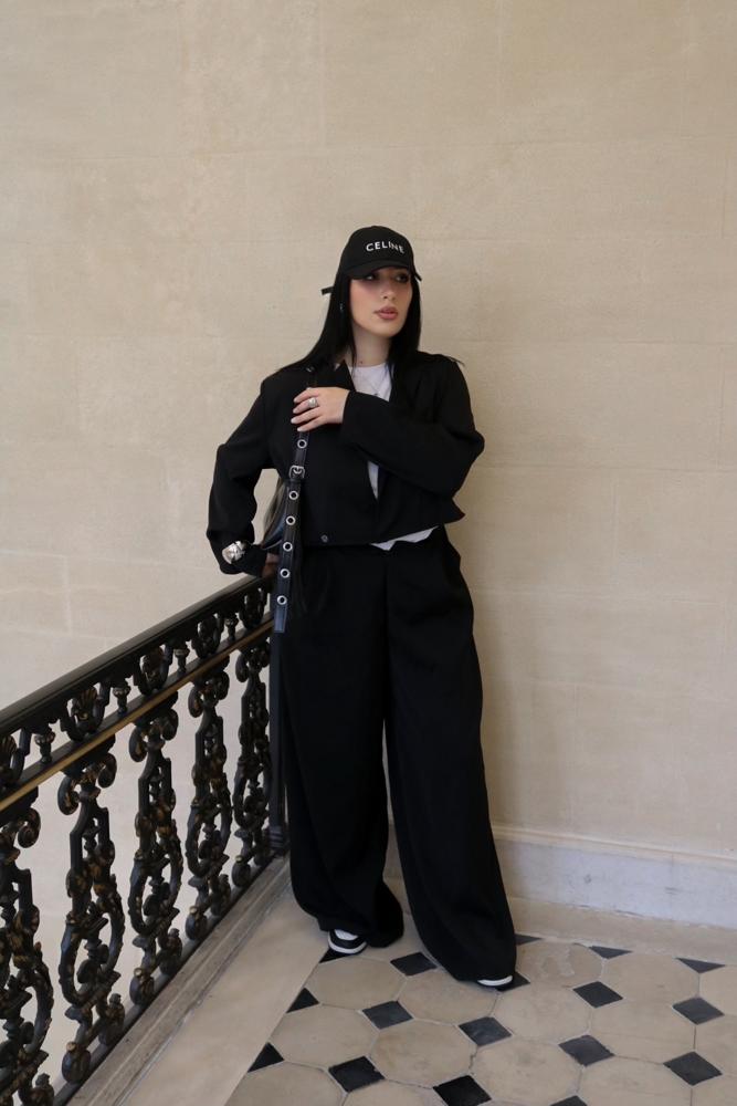 Inaylina's fit featuring Boohoo, Celine | streetwear, relaxed, cute, businesscasual, casual, chic, ootd, classic, feminine