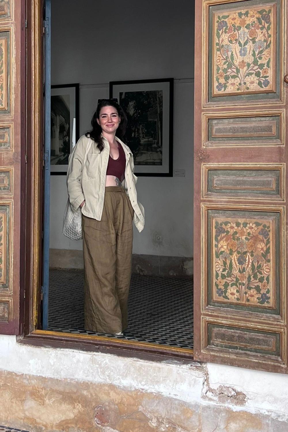 Post featuring TAILORED - Stoffhose - mottled green