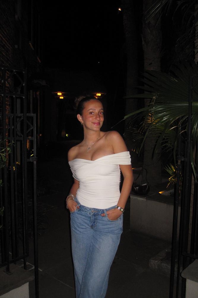 Arianamarino's fit featuring Abercrombie & Fitch, Levi's | [object Object], [object Object], [object Object], [object Object], [object Object], [object Object]