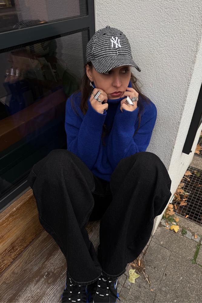 Wheereismyymind's fit featuring Bershka