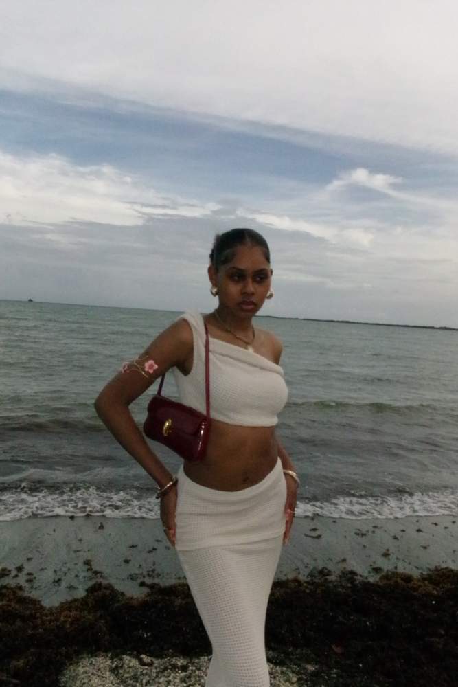 Ilonkaterrero's fit featuring SHEIN