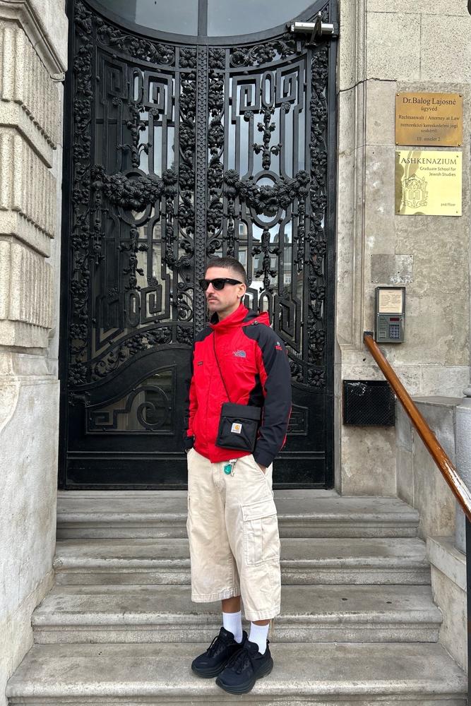 Markkkoc's fit featuring The North Face, Ray-Ban, Hoka, Carhartt, Decathlon | [object Object], [object Object]