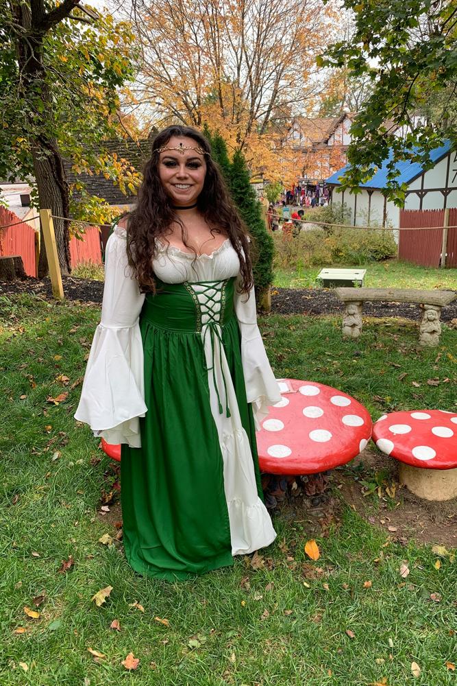 snugglebunbun's fit featuring Amazon Basics