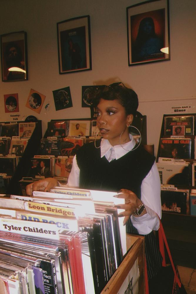 Bonjoursoleille's fit featuring AKIRA, New Balance, SHEIN, FRU | chic, preppy, trendy